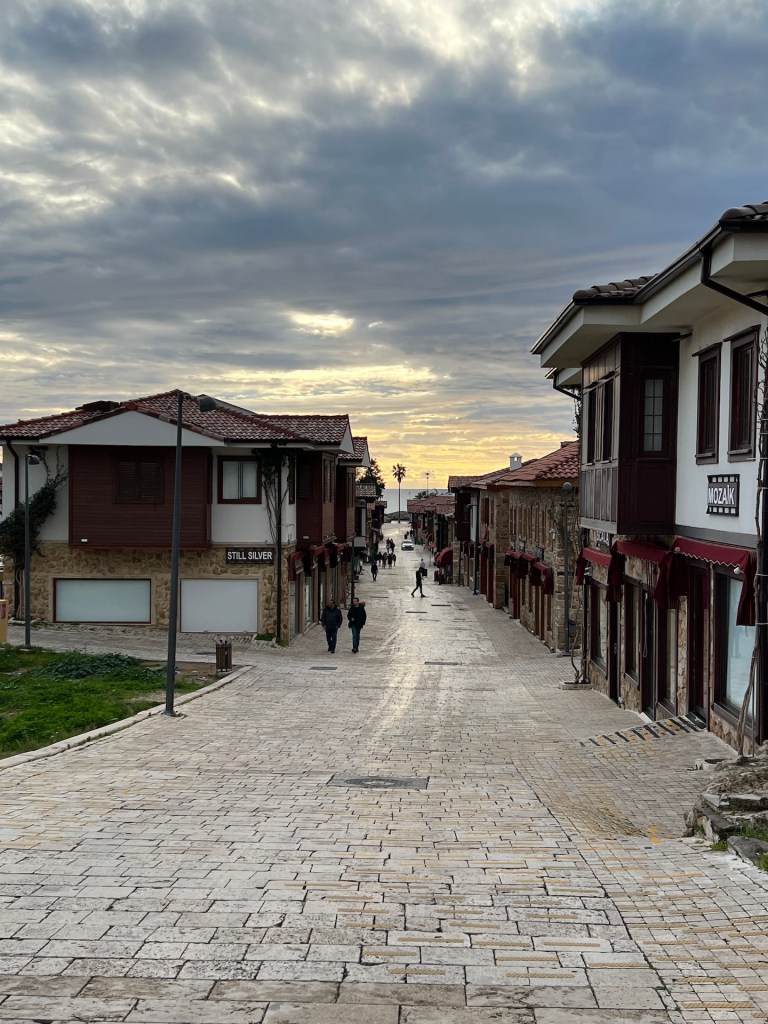 Die Einkaufsmeile im Style der damaligen Zeit